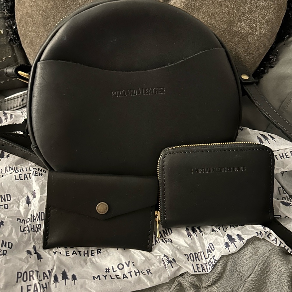 Portland leather black 3 piece set